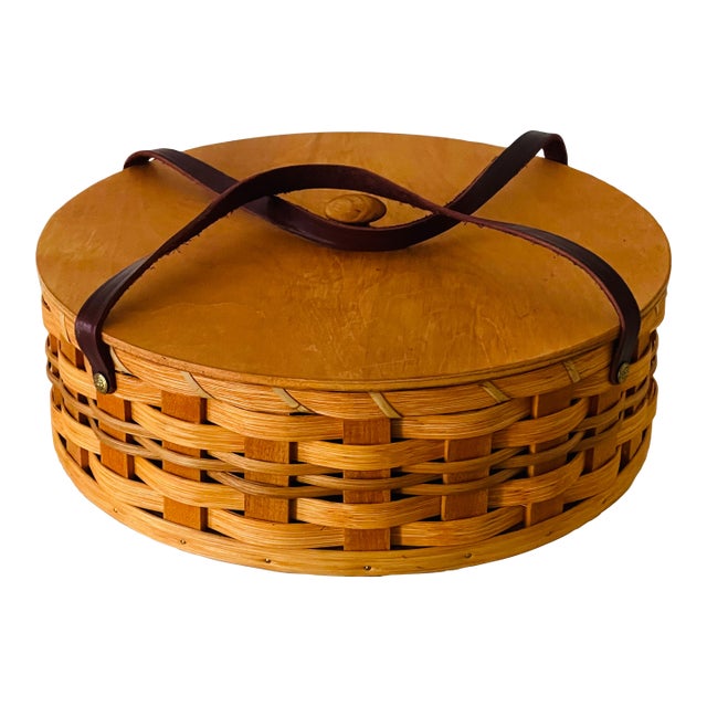 Vintage Round Pie Basket With Lid Signed For Sale