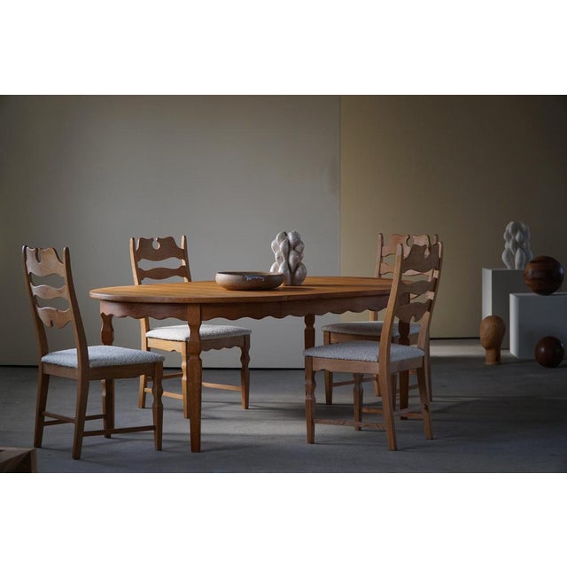 Highback Razorblade Chairs in Oak and Bouclé by Henning Kjærnulf, 1960s, Set of 4 For Sale - Image 10 of 18