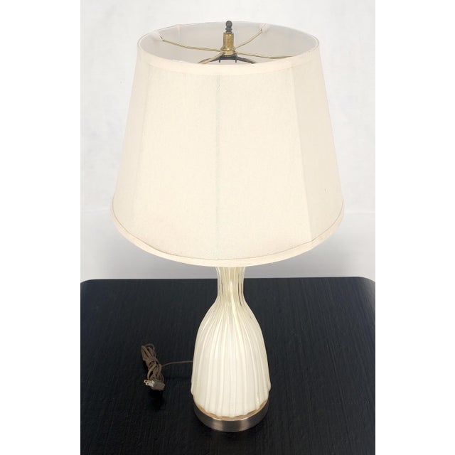 Mid-Century Modern Off White Beige Bottle Shape Murano Glass Table Lamp MINT! For Sale - Image 3 of 8