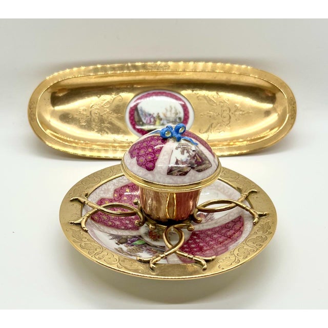 Antique Paris Porcelain Inkwell and Pen Tray with Watteau Scenes and Gilt Brass, 19th Century, Set of 2 For Sale - Image 5 of 15