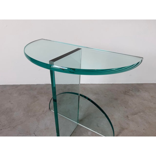 1980s Postmodern Italian Design Geometric Sculptural Glass Side Table For Sale - Image 4 of 12