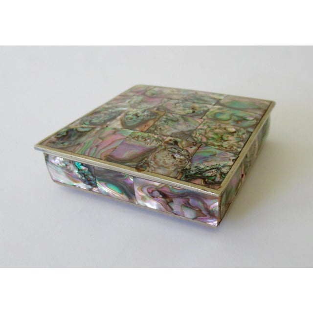 Mid-Century Modern Vintage C.1960's Mexican Taxco Signed Silver Plate Trim & Abalone Emblazoned Lidded Keepsake Box. For Sale - Image 3 of 13