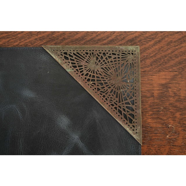 Early 20th Century Tiffany Studios New York Pine Needle Bronze Blotter Corners With Leather Desk Blotter For Sale - Image 5 of 10
