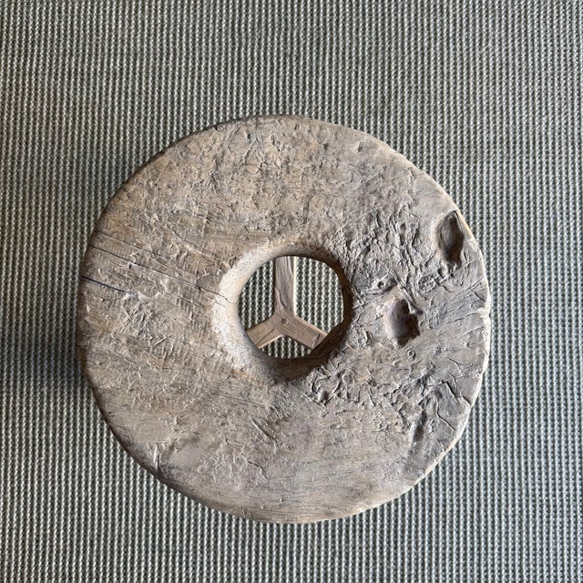 Late 20th Century Vintage Elm Wood Wheel Table #4b6 For Sale - Image 5 of 9