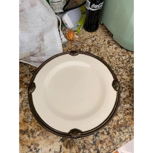 Karidesign Traditional Porcelain Dinnerware, Service for 2 For Sale In Miami - Image 6 of 9