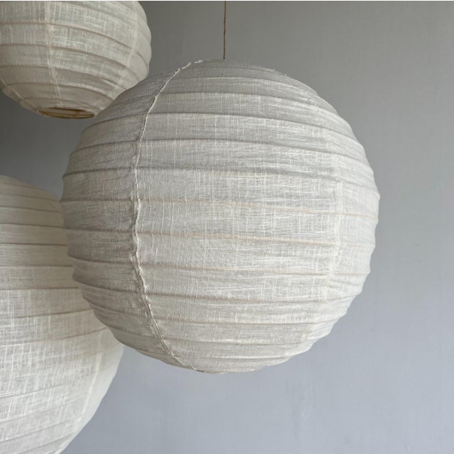 Japanese-Style Rattan and Natural Linen Pendant Light, 1980s For Sale - Image 15 of 17