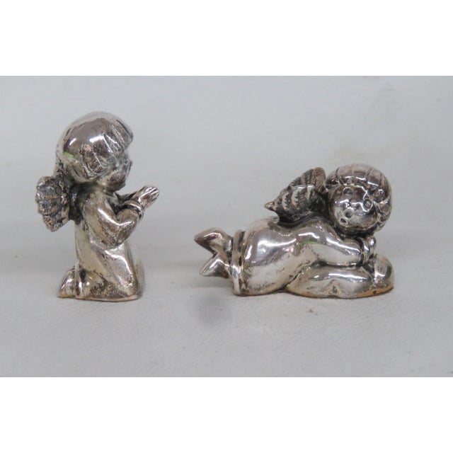 Figurative Silver Plated Cherub Pair Miniature Christmas Angels 2pc Holiday Figures 4812b For Sale - Image 3 of 12