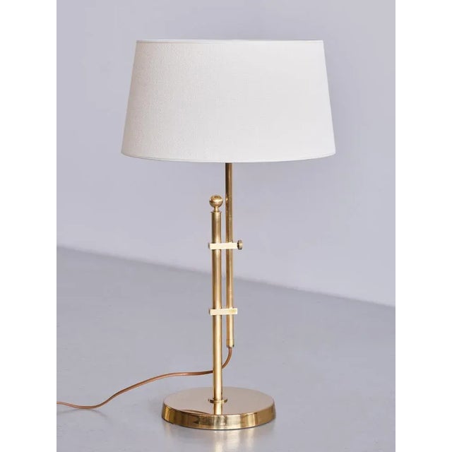 This striking table lamp was produced by Bergboms in Sweden in the 1950s. This particular model is numbered B-131. The...