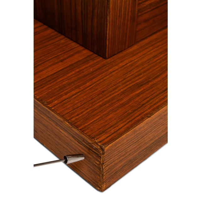 1960s Mid-Century Modern Freestanding Architectural Tower Floor Lamps in Oak After Frank Llyod Wright, Usa - Set of 2 For Sale - Image 14 of 18