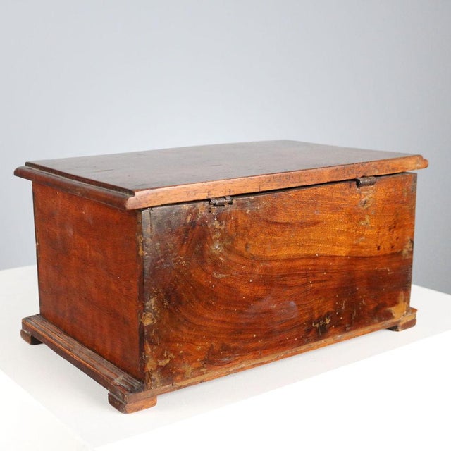 Brown Box in Walnut Wood For Sale - Image 8 of 9