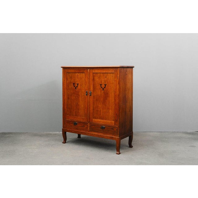 Art Nouveau Cabinet in Oak For Sale - Image 4 of 17