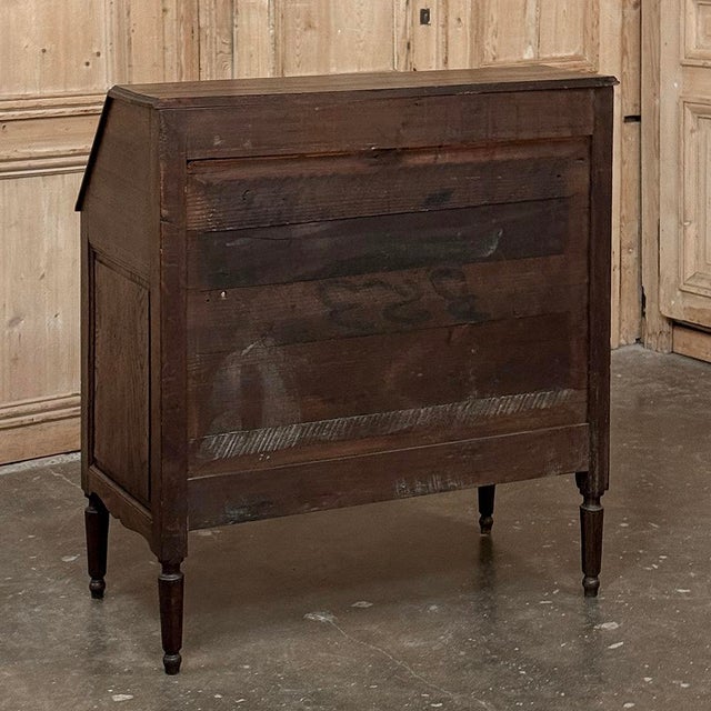 19th Century Liègeoise Louis XVI Style Solid Oak Secrétaire For Sale - Image 18 of 18