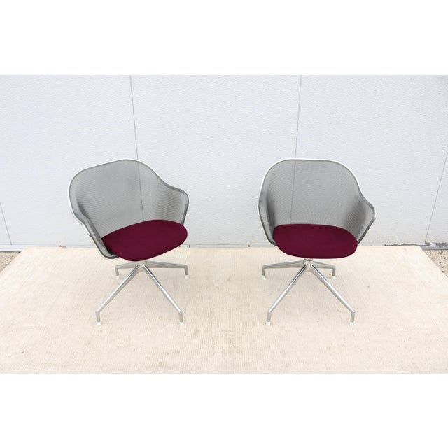 Modern Italian Modern Antonio Citterio for B&b Italia Iuta Swivel Dining Chairs, a Pair For Sale - Image 3 of 18