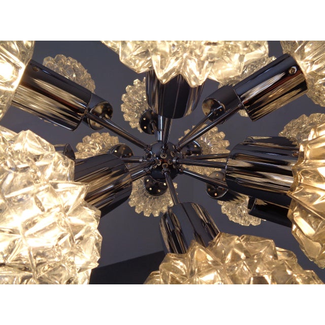 Large Space Age Sputnik Hanging Lamp with 18 Glasses by Richard Essig, Gerrmany, 1960s For Sale - Image 17 of 18