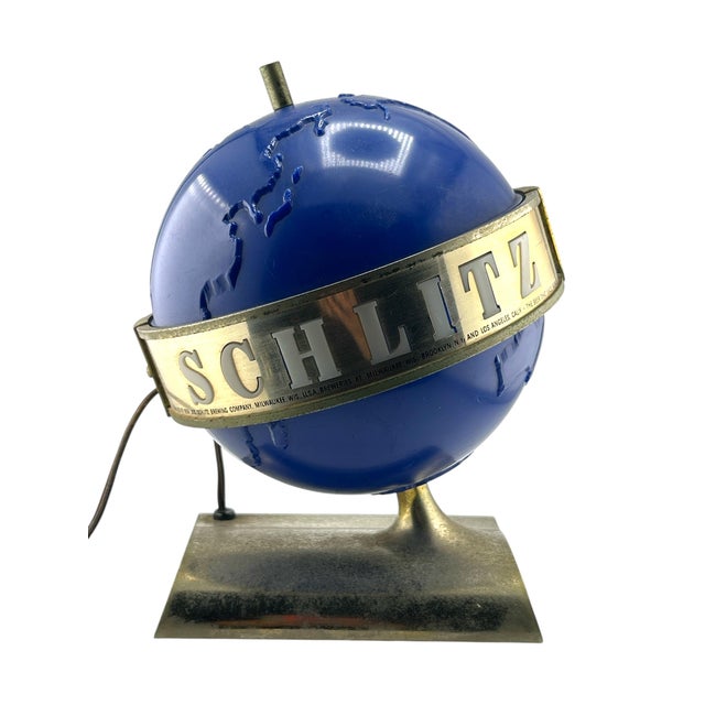 Mid-Century Modern Vintage 1956 Schlitz Beer Salesman Sample Rotating Globe Desk Lamp For Sale - Image 3 of 8