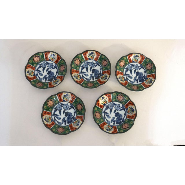 20th Century Imari Hand Painted Small Decorative Bowls - Set of 5 For Sale - Image 12 of 13