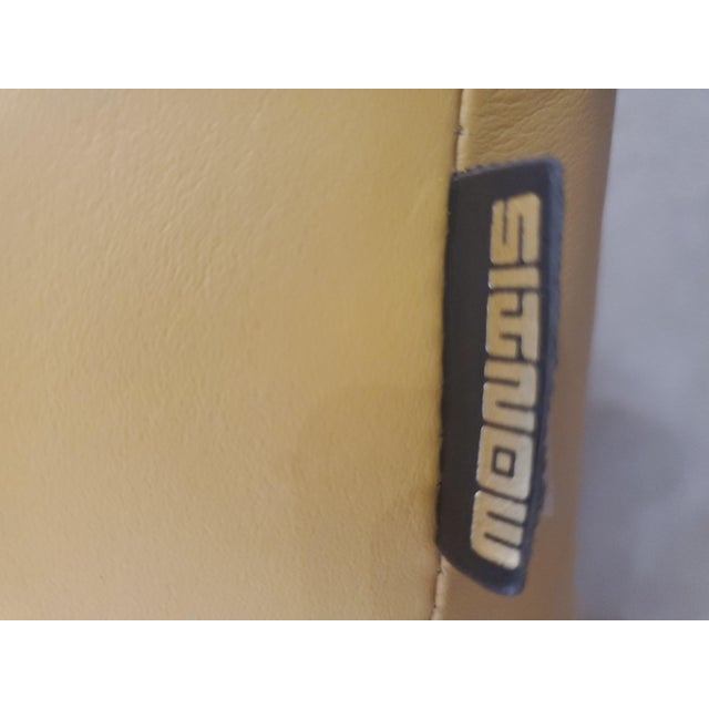 Montis Modern Gerard Van Berg for Montis Lounge Chair in Yellow Leather For Sale - Image 4 of 10