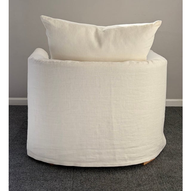 Transitional Wren Linen Slipcovered Chair by Community MFG For Sale - Image 3 of 10