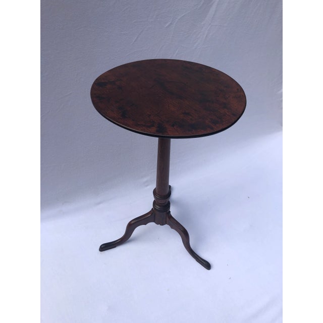 Wood Antique Early 18th Century English Queen Anne Side Table For Sale - Image 7 of 11