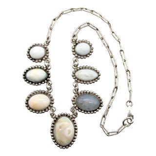 1930s Retro Taxco 980 Silver Graduated Opal Cabochon Necklace For Sale