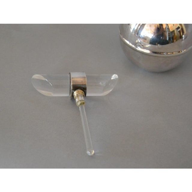 Mid-Century Modern Silver Plate & Lucite Perfume Bottle & Powder Box 2 Pc. Vanity Set For Sale - Image 9 of 13