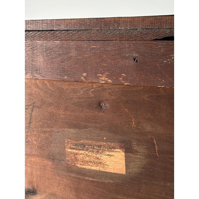 Early 20th Century Turn-of-the-Century Quartersawn Oak Chest of Drawers For Sale - Image 18 of 18