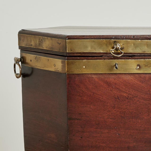 Brass Antique English Mahogany Georgian Wine Cooler or Cellarette For Sale - Image 8 of 17