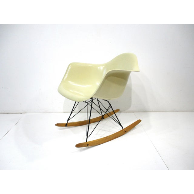 Eames Arm Shell Rocking Chair for Herman Miller For Sale - Image 11 of 11