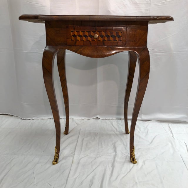 Late 18th Century Antique Louis XV Style Walnut Marquetry Side Table For Sale - Image 10 of 10