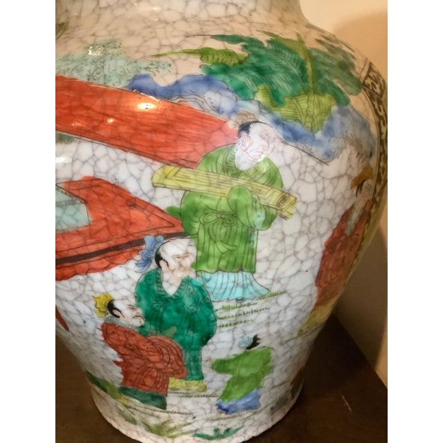 Japanese Early 20th Century Chinese Crackle Glaze Ginger Vase Export Famille Verte For Sale - Image 3 of 13