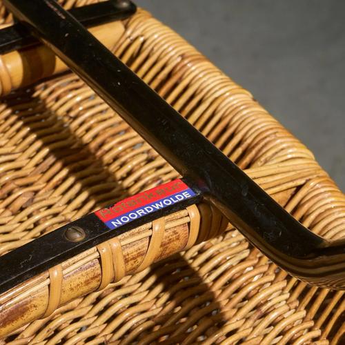 Rattan Lounge Chairs with Black Tubular Steel Frames by Gebroeders Jonkers for Dirk van Sliedregt, Netherlands, 1960s, Set of 2 For Sale - Image 6 of 8