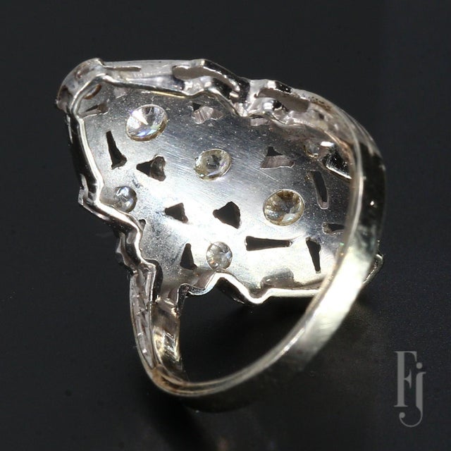 Art Deco 14k White Gold & Diamond Antique Art Deco Ring - Size 2.75 For Sale - Image 3 of 6