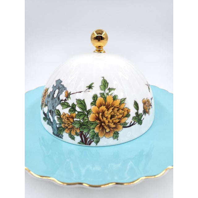 Exquisite Three-Piece Bone China Serving Set With Covered Dome Turquoise Border & Peony Motif For Sale In New York - Image 6 of 13