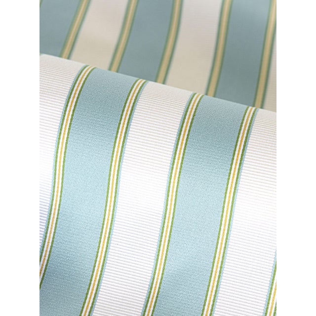 Influenced by surroundings across the globe, Hemispheres takes you on a colorful journey to some of the world’s most...