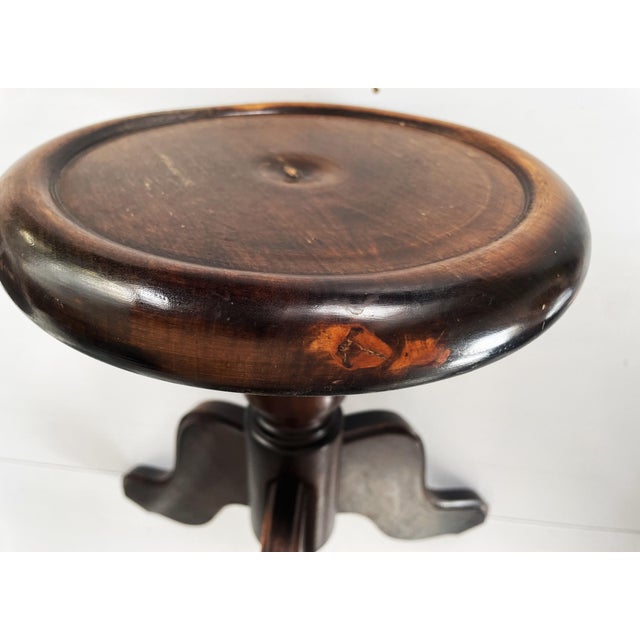 Vintage Design A small coffee table, flower stand, or even a stool, as it is very solid and has a central leg. from the...