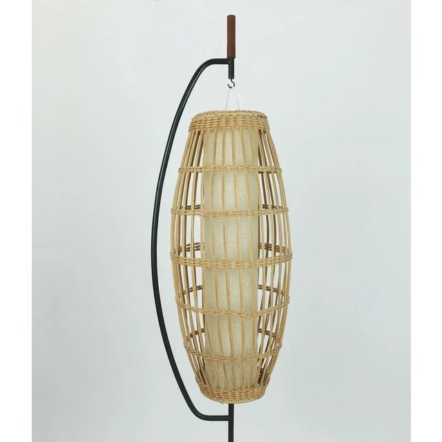 Mid-Century Floor Lamp in Rattan, Teak & Black Metal, 1960s For Sale - Image 4 of 11