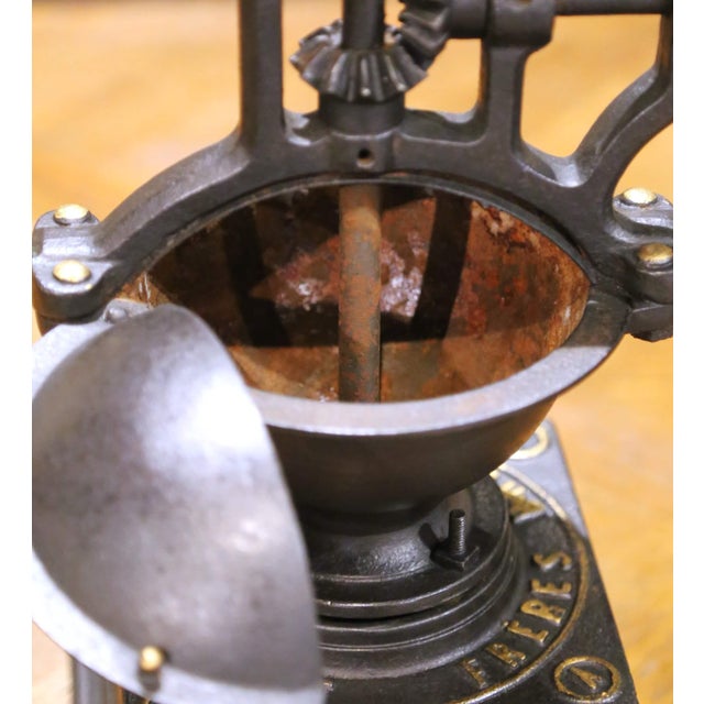 Early 20th Century French Peugeot Frères Cast Iron Coffee Grinder, Model A For Sale - Image 10 of 17