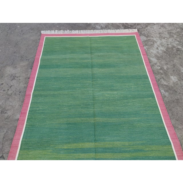 Green Handmade Cotton Area Rug Vegetable Dyed Green With Raspberry Pink Bordered Dhurrie - 10'x14' For Sale - Image 8 of 11