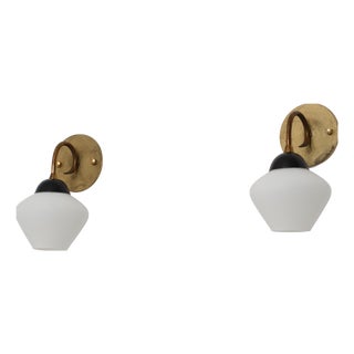 Vintage Italian Wall Sconces in Brass and Opaline Glass, 1950s, Set of 2 For Sale