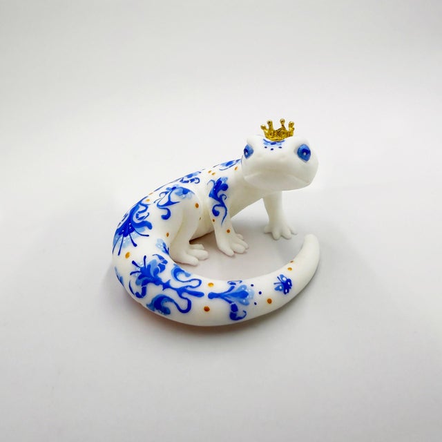 Delft Salamander 1 by Nana Williams | Resin cast, acrylic gouache of a decorated salamander For Sale
