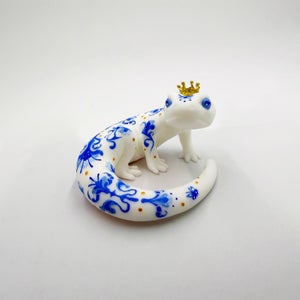 Delft Salamander 1 by Nana Williams | Resin cast, acrylic gouache of a decorated salamander