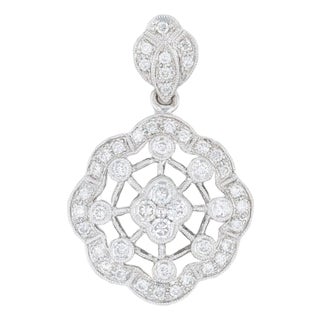 New .85ctw Diamond Cluster Flower Pendant 18k White Gold Statement For Sale