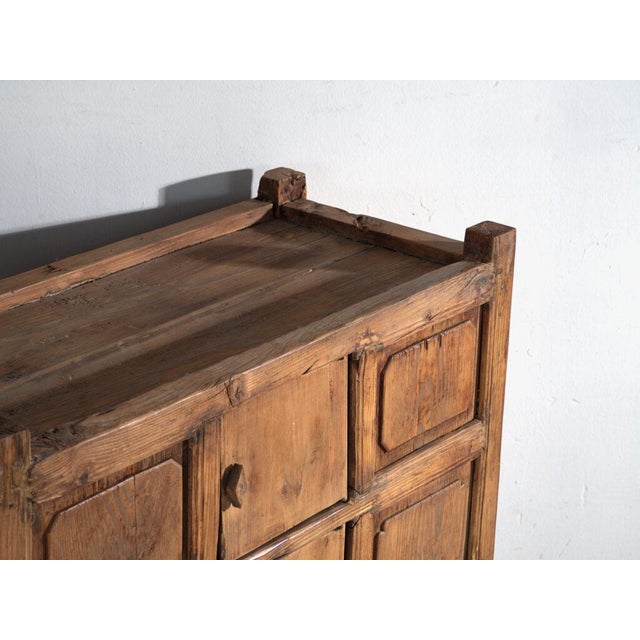 Antique Qing Dynasty Lanzhou Gansu Cabinet in Pine For Sale - Image 3 of 12