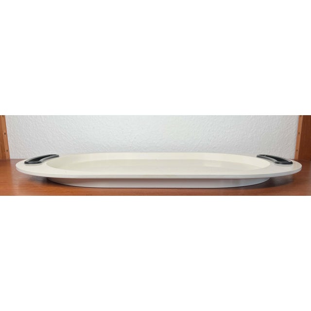 Mid-Century Modern Italian Space Age Black and White Plastic Tray by Pino Spagnolo for Biesse, 1960s For Sale - Image 4 of 13