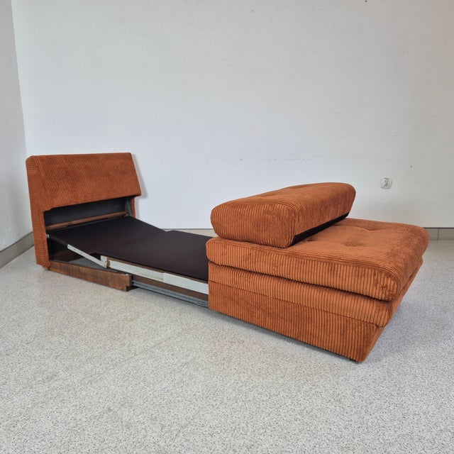 Red Space Age Fold Out Extendable Lounge Chair, 1970s For Sale - Image 8 of 12