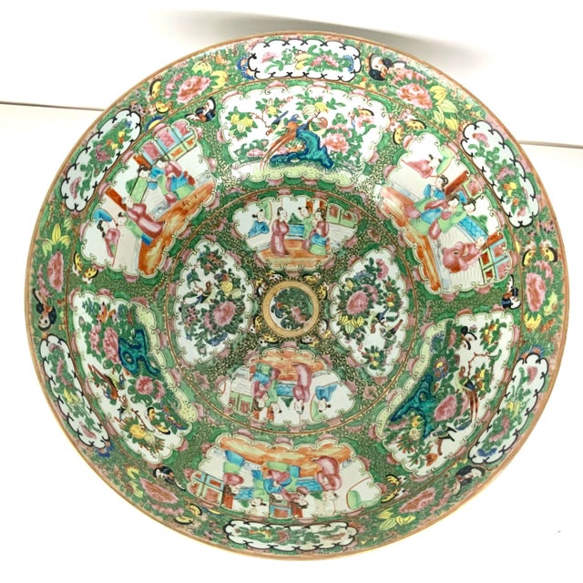 Pink Large Chinese Rose Medallion Punch Bowl, 19th Century, Famille Rose Palette For Sale - Image 8 of 15