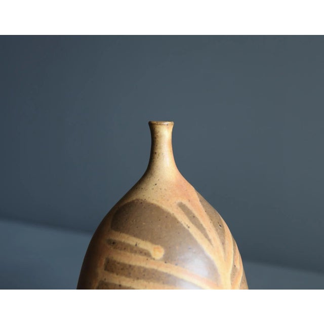 Tim Keenan Ceramic Vase, 2022.