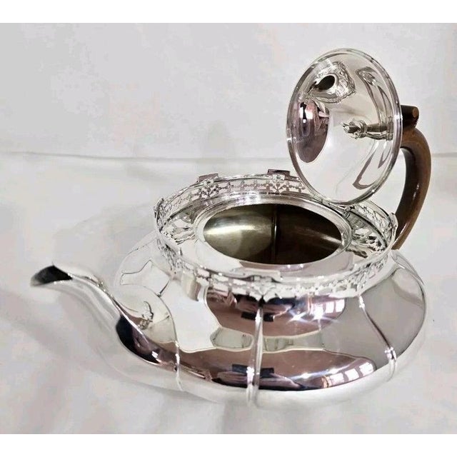 Antique English Sterling Silver Teapot, Sheffield, 1912 For Sale - Image 3 of 17