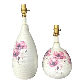 Cream Ceramic Beehive Table Lamps With Pink Magnolia and Linen Weave Accents For Sale