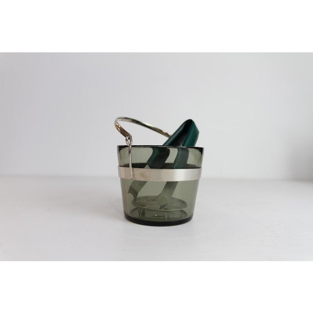 Swedish Glass Ice Bucket by Sven Palmqvist for Orrefors, 1960s. Scandinavian Mid-Century Modern model "Fuga" ice bucket in...